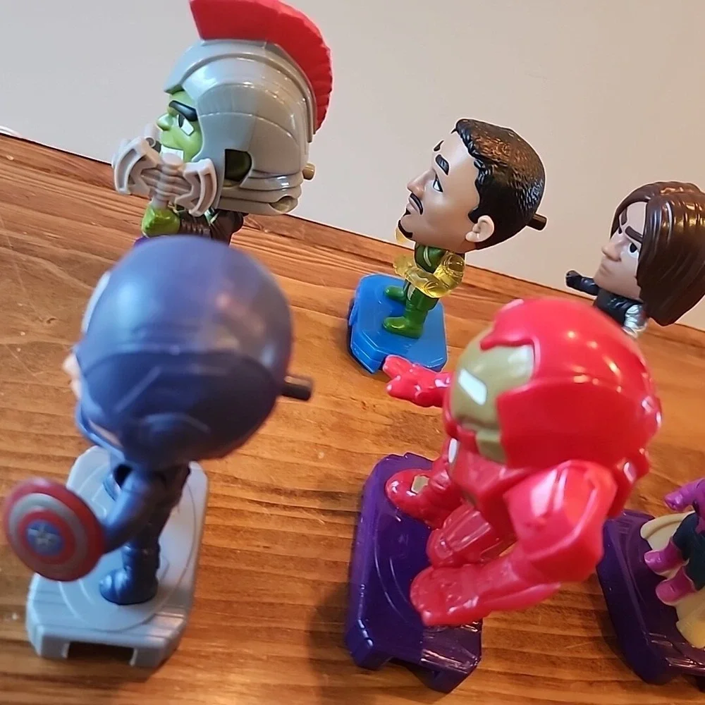 Lot‎ Of 6 Marvel Avengers By McDonalds Action Figures Collectibles Connecting